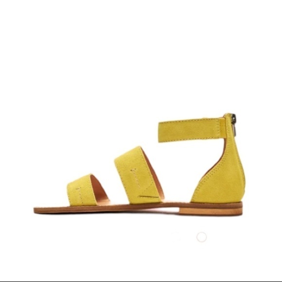 NEW FRYE Evie 2 Band Leather Sandals Lime Size 10M - Picture 3 of 10